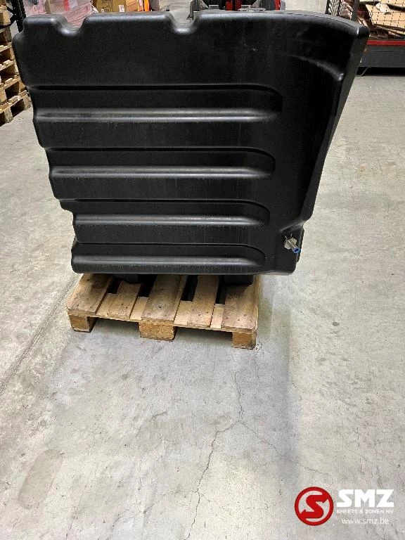 Caterpillar - Fuel tank Caterpillar Bild 1