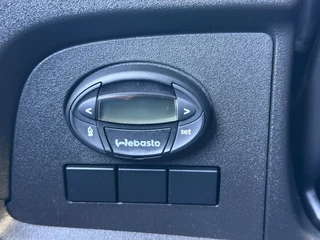 Iveco Daily 2023 - 35C18 Dubbelcabine Openlaadbak Automaat Airco Cruisecontrol Trekhaak obrazek 14