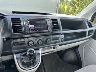 Volkswagen Transporter 2017 - 2.0 TDI 150 PK 4-MOTION E6 / 4x4 / PICK UP / TREKHAAK / 1e EIG. / AIRCO / 86.652 KM imagem 8
