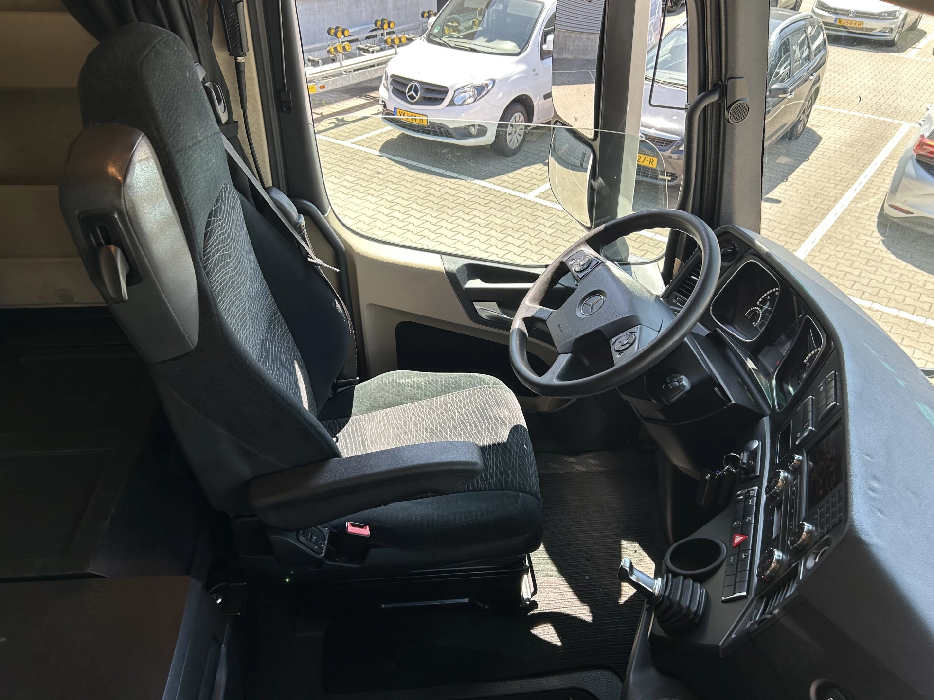 Mercedes-Benz Actros 2019 - 1842 Bigspace / 777 dkm / Mega Bild 3