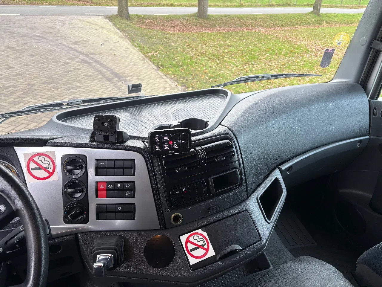 Mercedes-Benz Atego 2014 zdjęcie 20