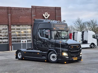 Scania R 2024 - 530 Tuft R Torpedo - Like new - Full spec - BUFFL In- and Exterior - Show truck afbeelding 3 miniatuur