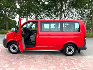 Volkswagen Transporter 2008 - Kombi 2.5 TDI AUTOMAAT 174 PK!!! 7 PERSOONS YOUNGTIMER obrazek 14