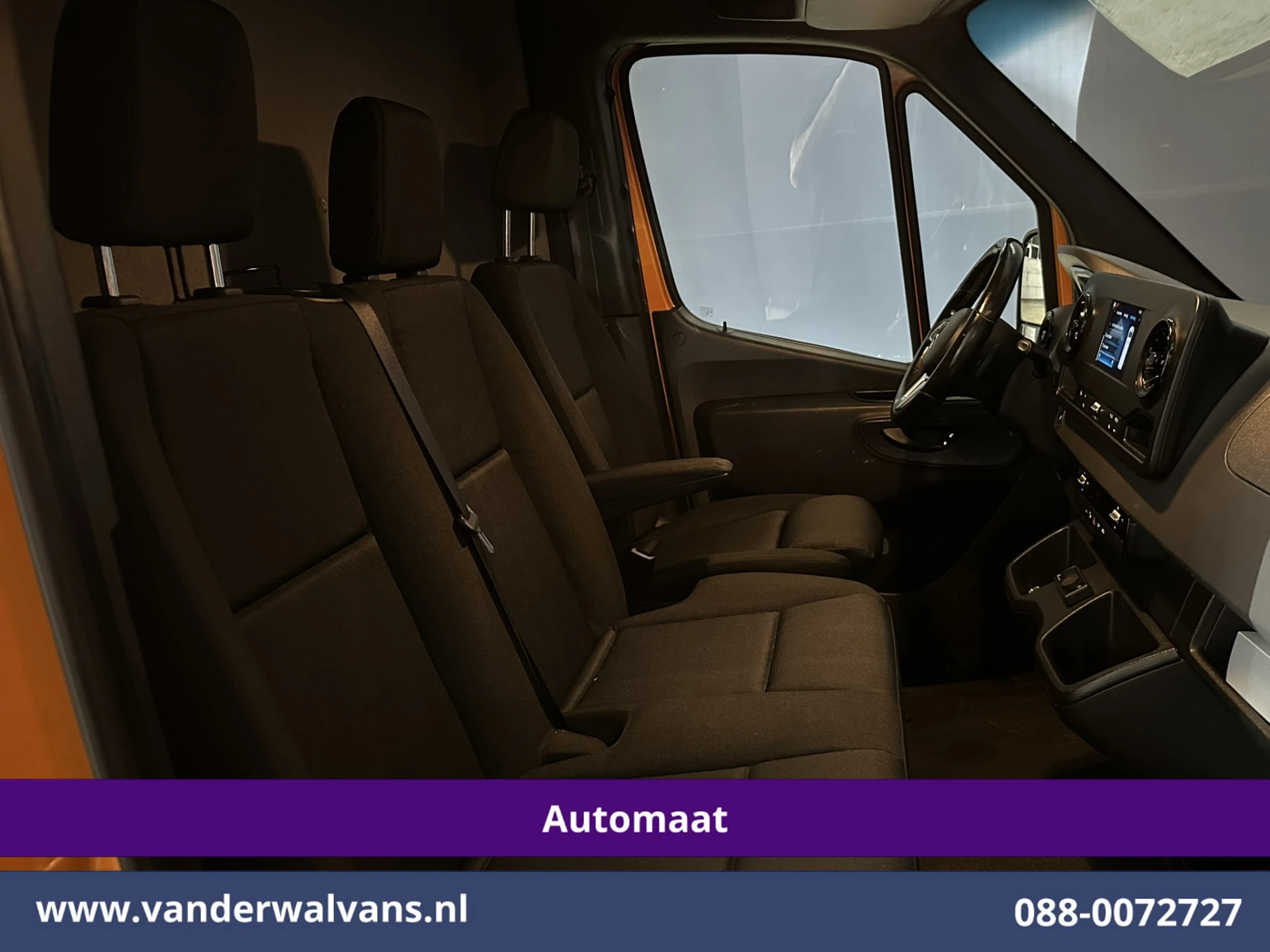 Mercedes-Benz Sprinter 2021 - 315 CDI 150pk 9G-Tronic Automaat 3500kg Trekhaak L2H2 Inrichting Euro6 Airco | Camera | Apple Carplay | Cruisecontrol obrázek 8