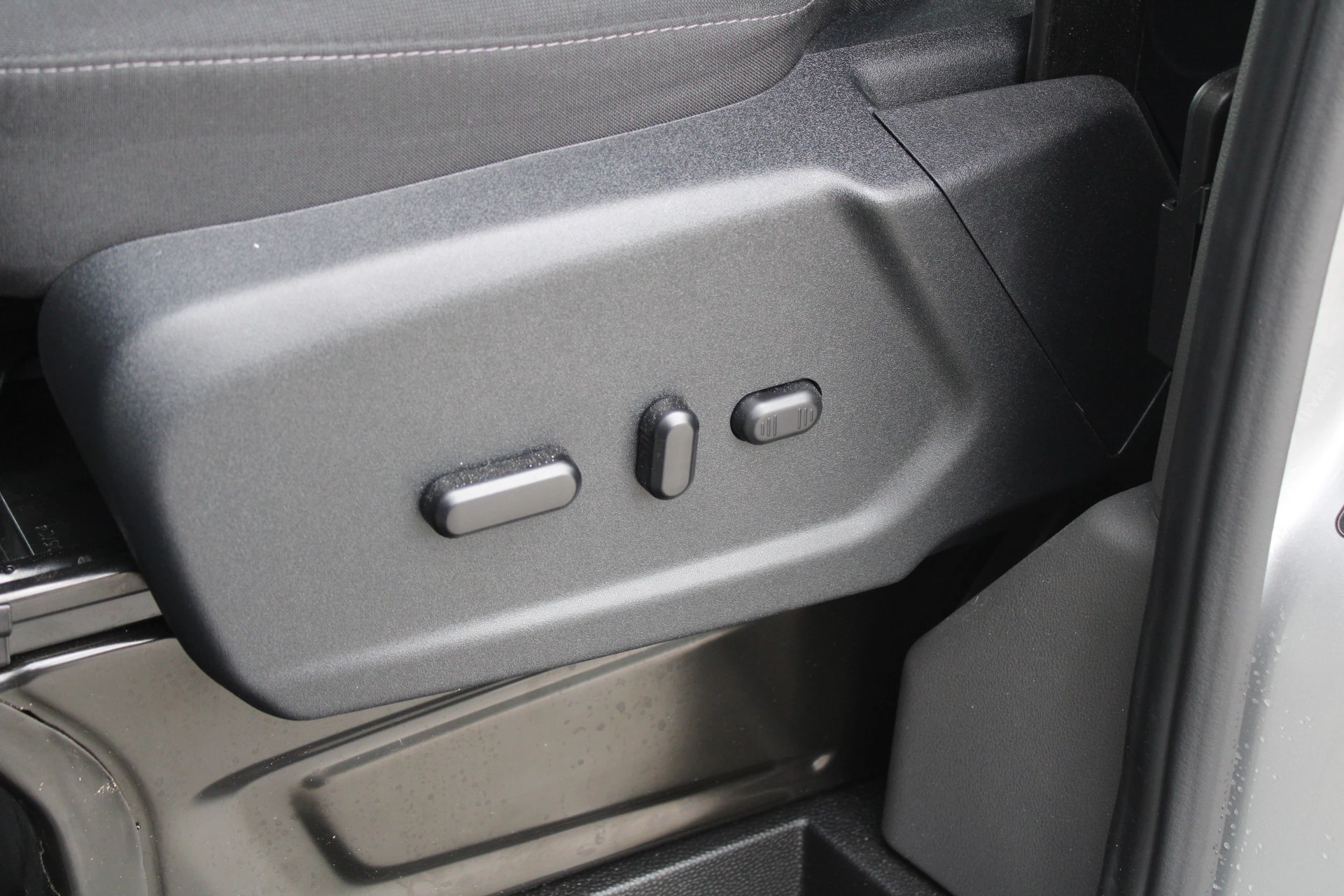 Ford Transit 2024 - 350 2.0 TDCI L3H2 Limited Raptor 165pk - LUCHTVERING - ACC - Blind Spot - 360 camera - Raptor Grill - Stoel-Stuurverwarming - Trekhaak - Rijklaar zdjęcie 9