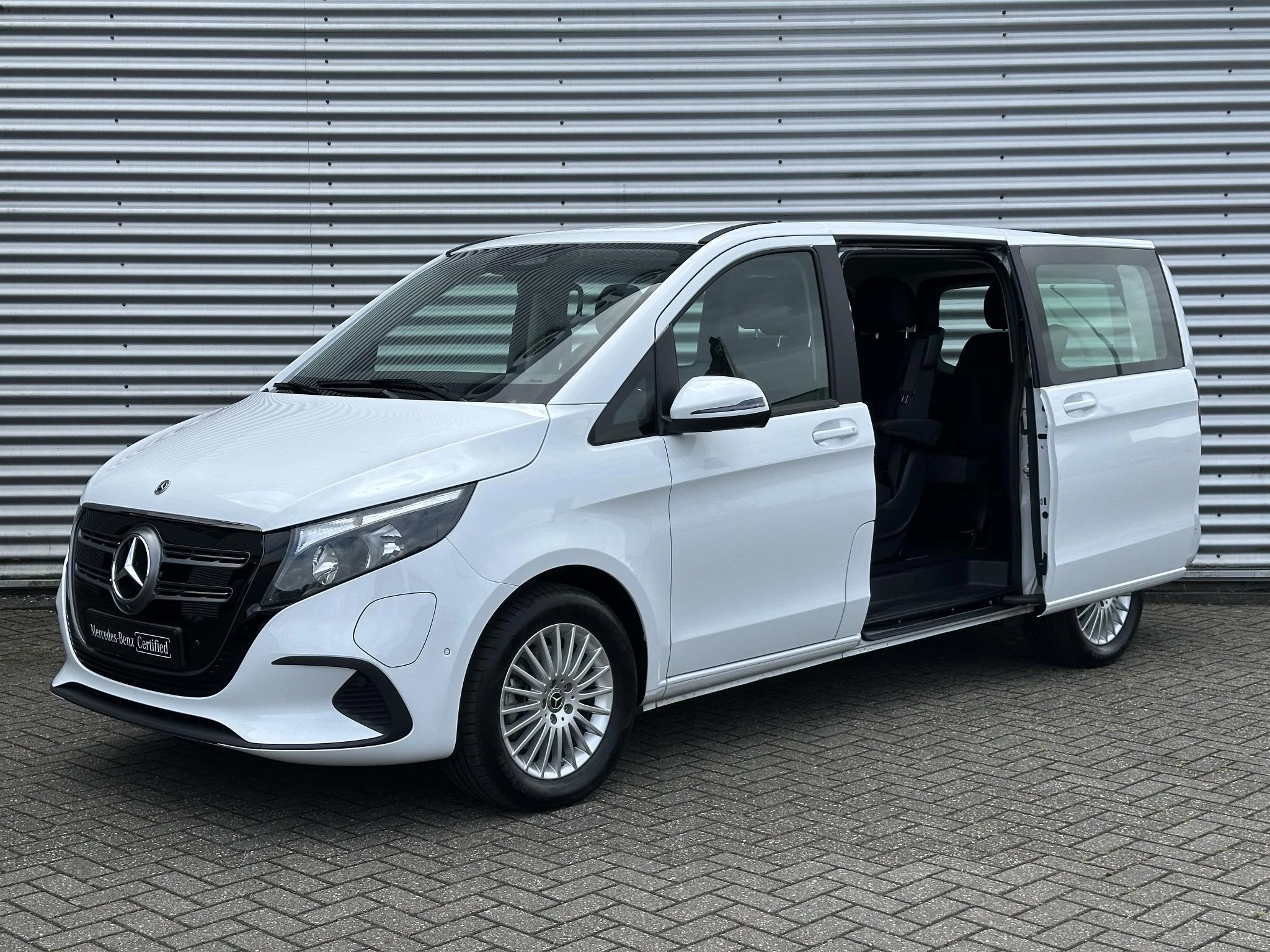 Mercedes-Benz EQV 2025 - 300 90 kWh 6/7/8-Persoons Facelift Model L2 afbeelding 2