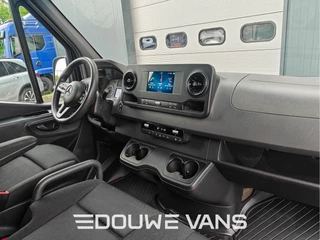 Mercedes-Benz Sprinter 2020 - L2H2 319 Automaat Zwart Trekhaak LED 360 Camera bild 11