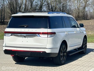 Lincoln Navigator 2024 - Black Label op Grijs kenteken. zdjecie 12