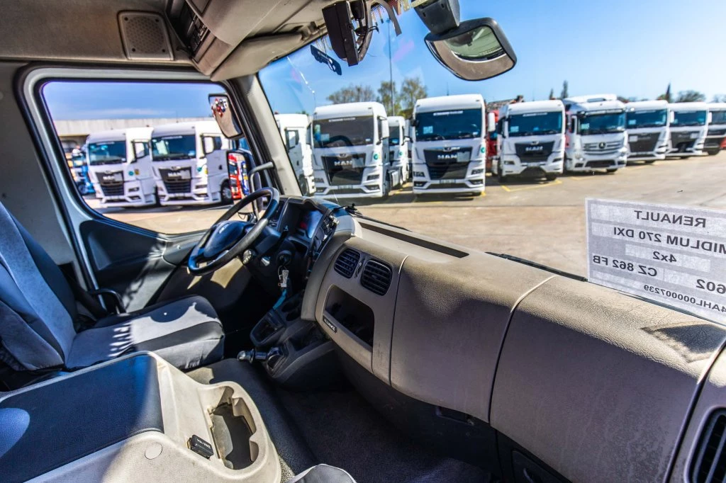 Renault 2013 - MIDLUM 270 DXI +ALU 12.000L/4COMP. immagine 18
