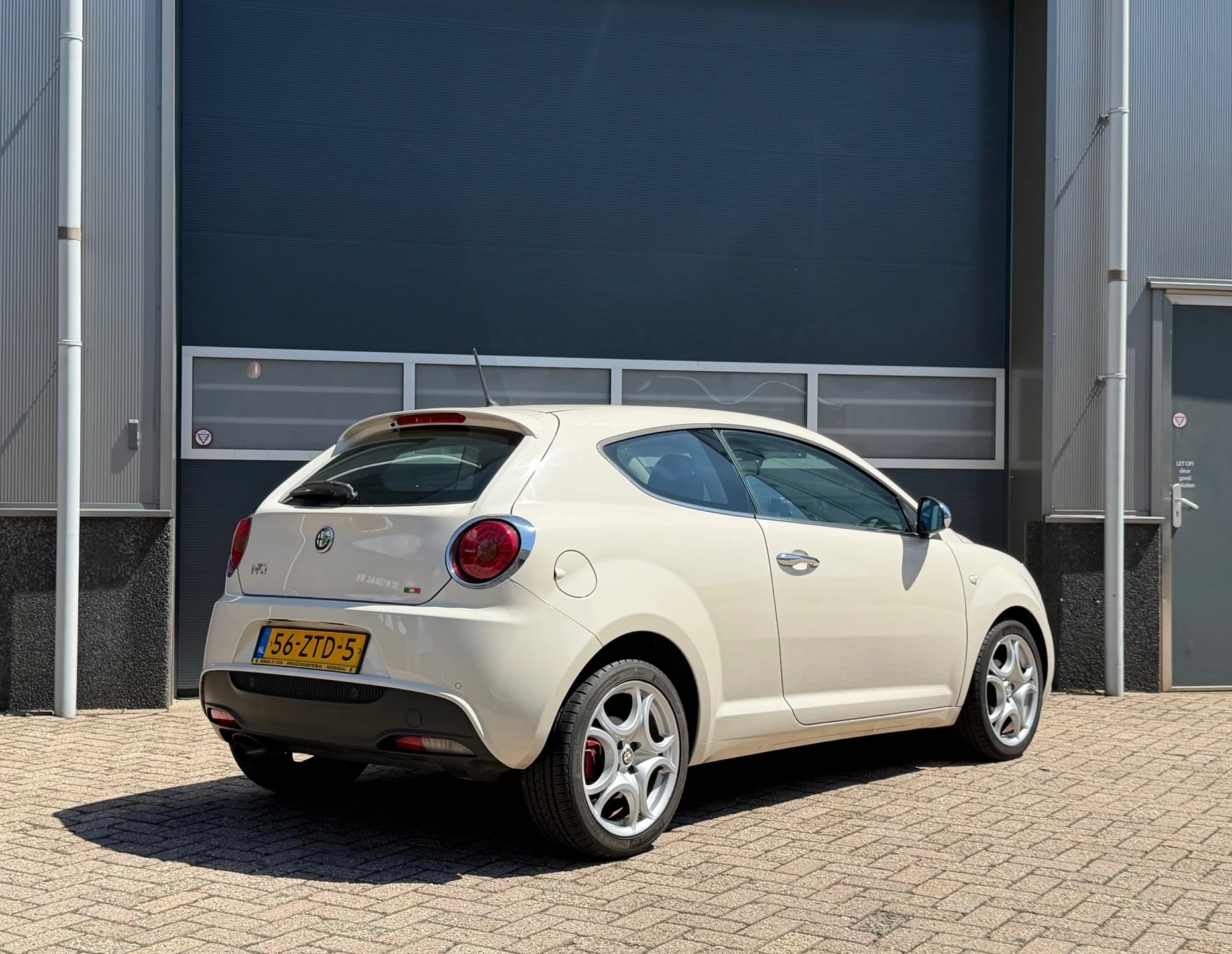 Alfa Romeo MiTo 2013 - 0.9 TwinAir Distinctive bj.2013 Leder|Clima|Nap. afbeelding 5