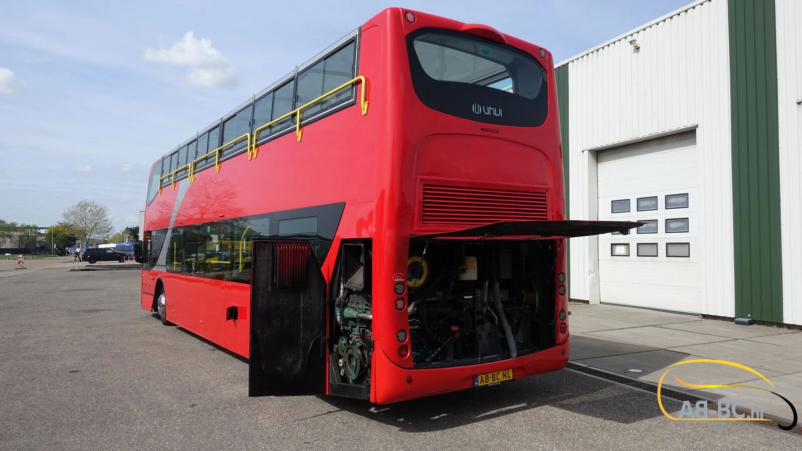 Volvo UNVI SIGHTSEEING (2 pieces available) EURO 5 2009 afbeelding 17