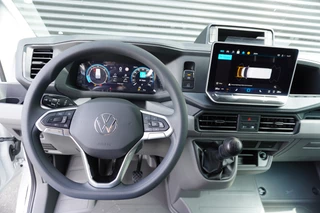 Volkswagen Crafter 2024 - 140pk L3H3/L2H2 Facelift Digitaal dashboard Apple Carplay Cruise control Parkeersensoren 3-zits afbeelding 2 miniatuur