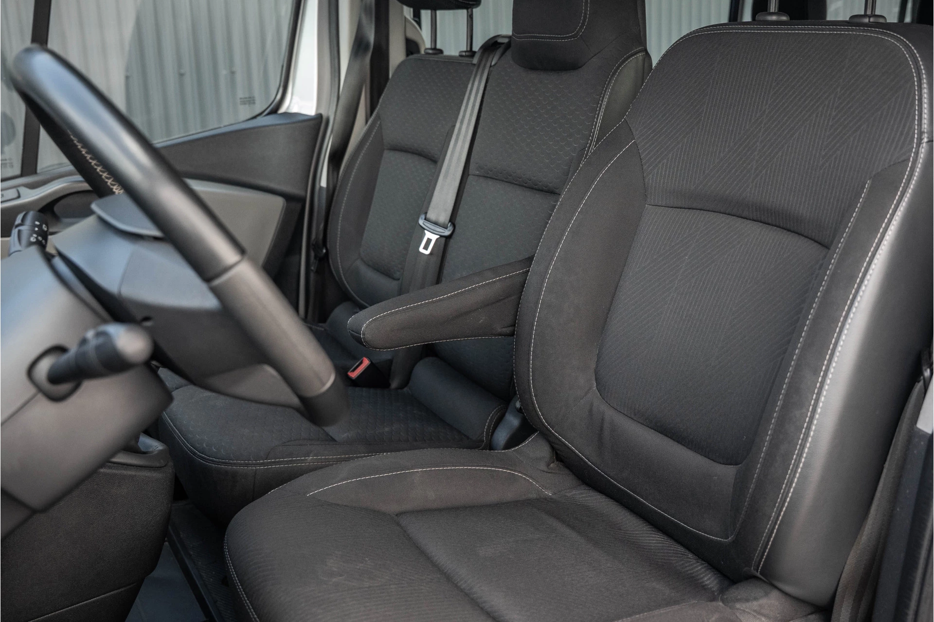 Renault Trafic 2018 - Passenger **dCi 9-Pers L2H1 | Incl. BPM, BTW vrij | Navi | R-Link | Airco | Cruise | PDC | Euro 6** obrázek 12
