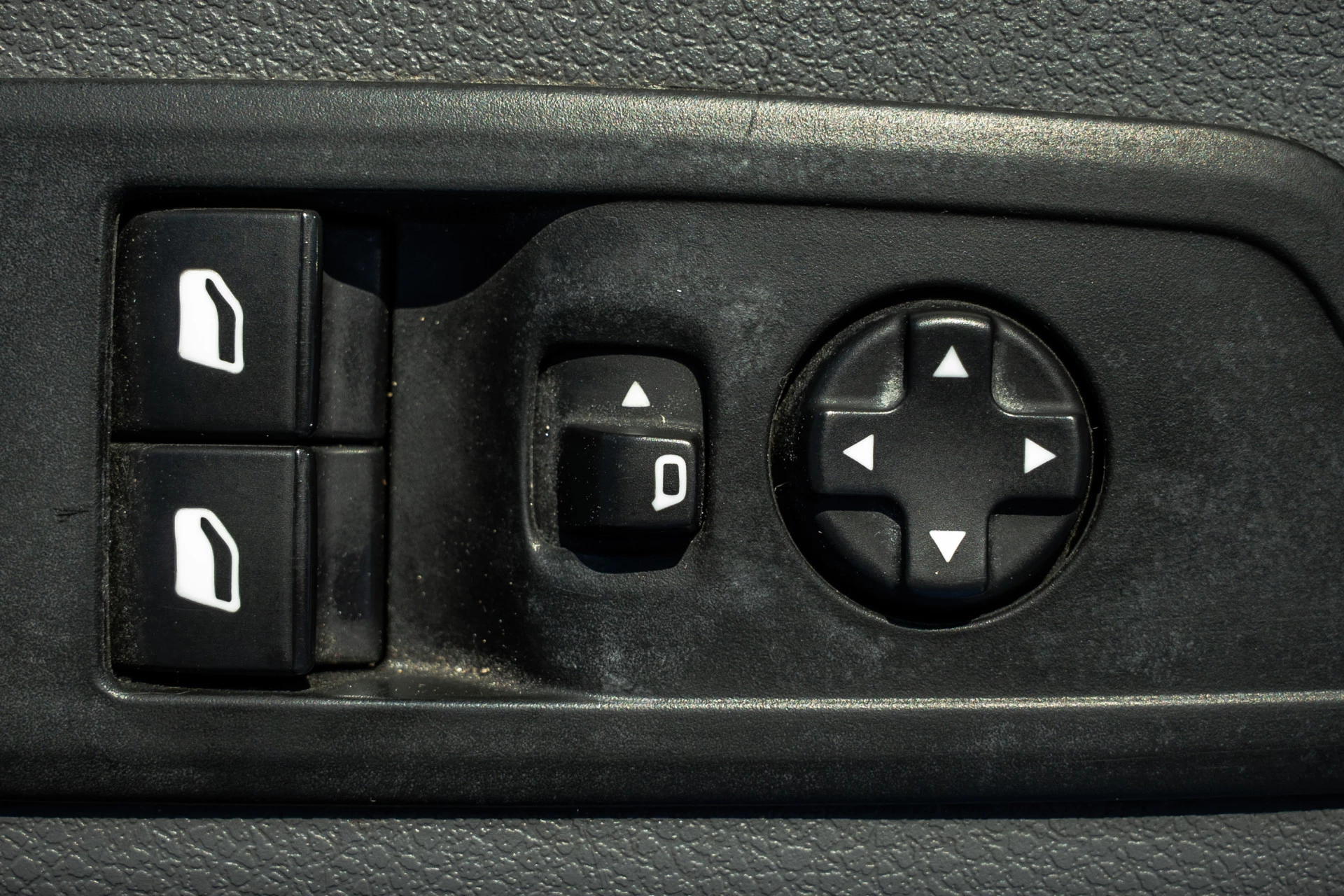 Opel Vivaro 2021 - 2.0 L2H1 | 150 PK | Cruise | Airco | Imperiaal | Trekhaak image 24