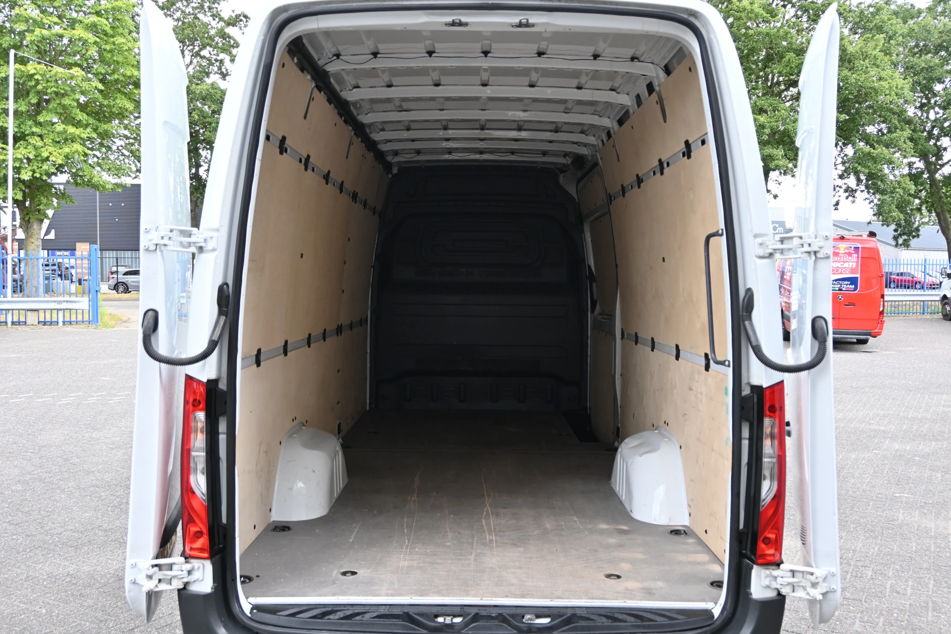 Mercedes-Benz Sprinter 2021 - 317 CDI L3H2 afbeelding 11