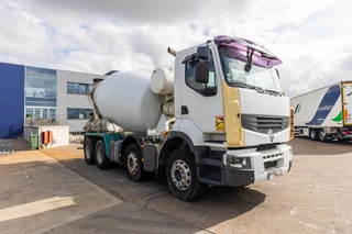 Renault 2011 - PREMIUM-LANDER 380 DXI + STETTER image 2 thumbnail