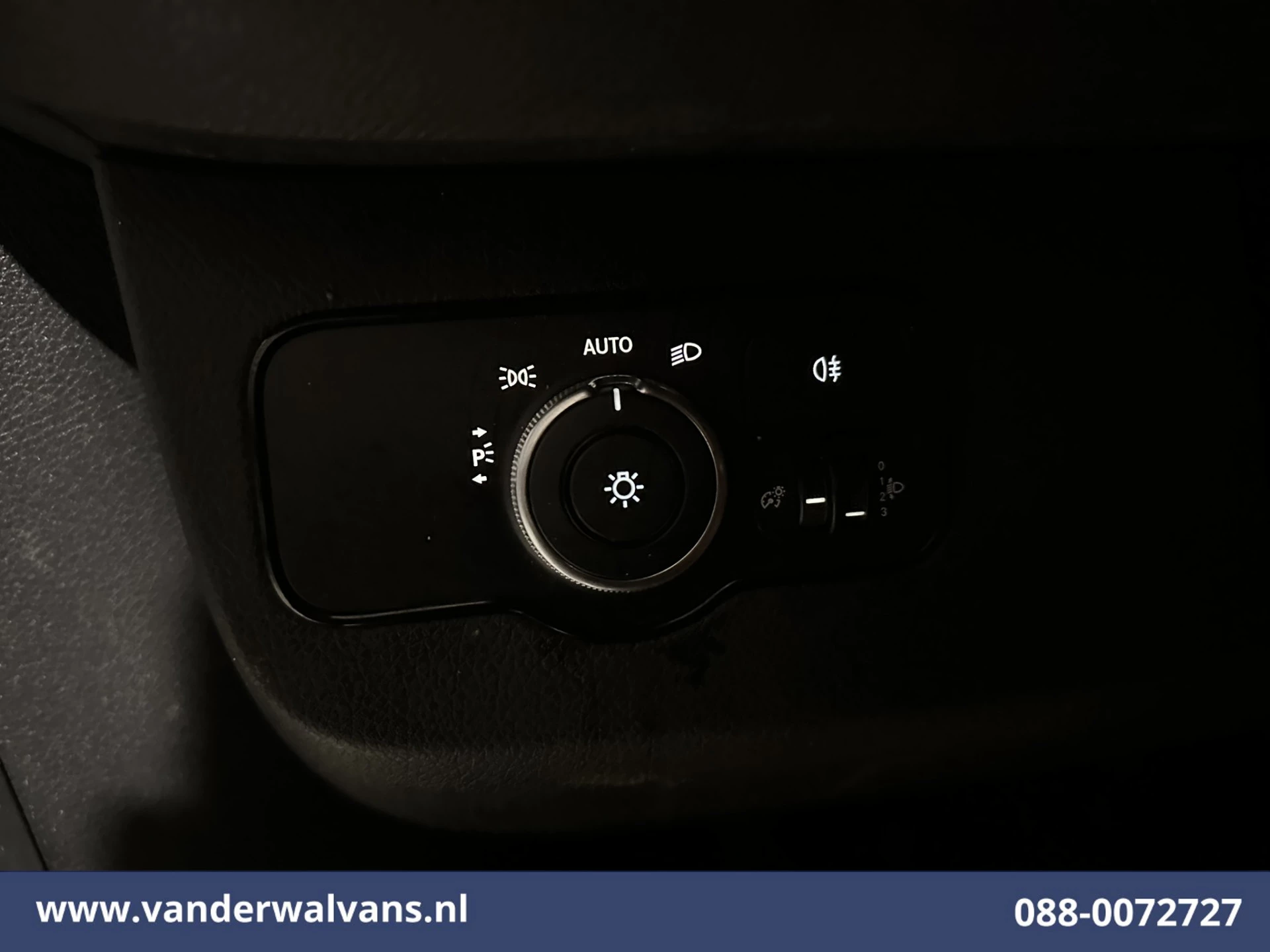 Mercedes-Benz Sprinter 2021 - 315 CDI 150pk L2H1 Euro6 Airco | Camera | Apple Carplay | Trekhaak | Cruisecontrol zdjęcie 18