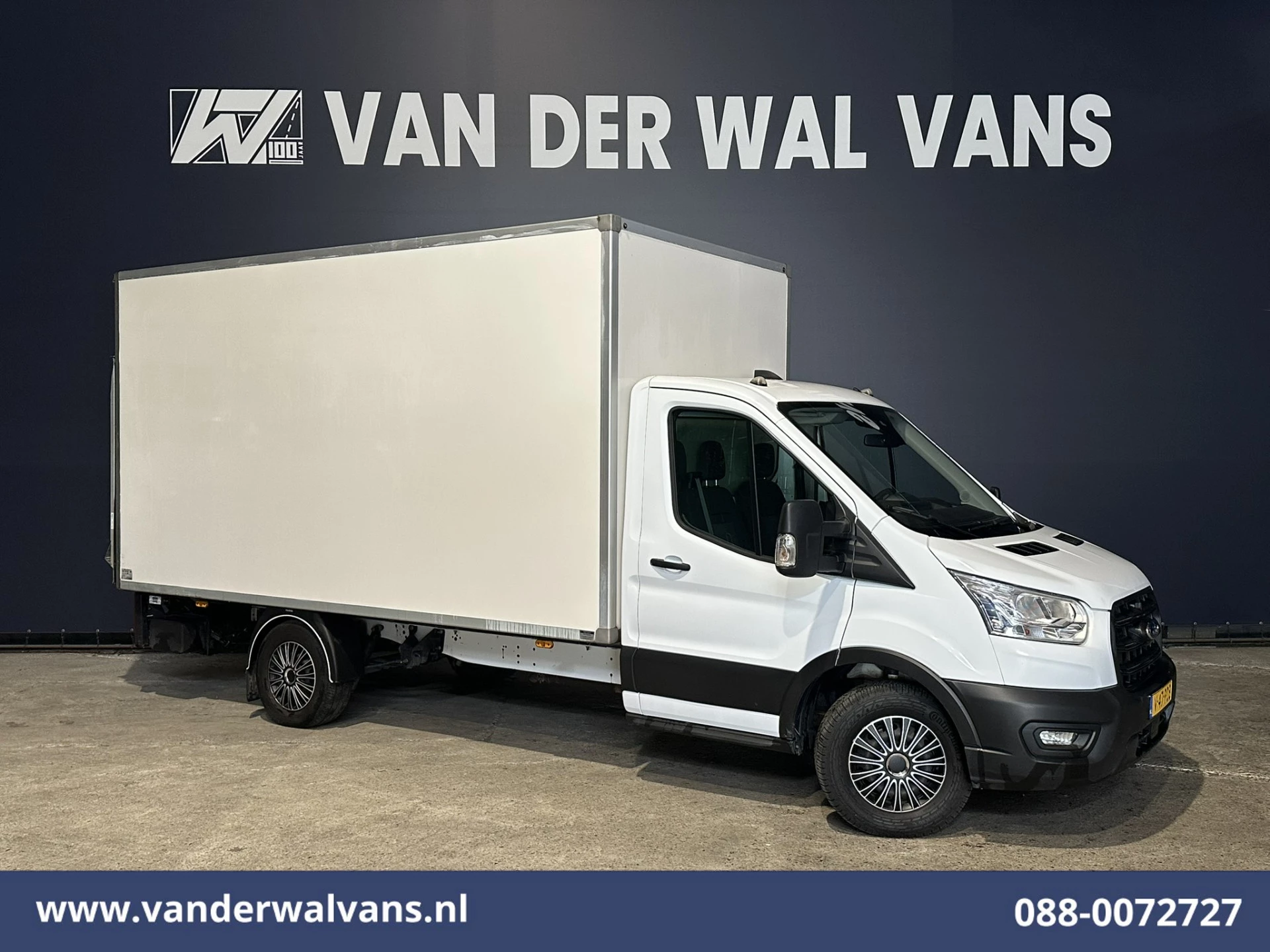 Ford Transit 2022 - 2.0 TDCI 160pk Bakwagen Laadklep Euro6 Airco | Cruisecontrol | Lat om Lat betimmering afbeelding 1