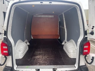 Volkswagen Transporter 2017 - 2.0TDI L2H1 Airco Navi Cruisecontrol Trekhaak EURO 6 afbeelding 7
