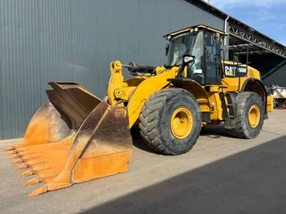 Cat 2015 - 966M te koop
