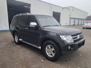 Mitsubishi Pajero 2007 - GLS 3.5 - V6 , 4x4 , 7 Pers., Full Option obrazek 4