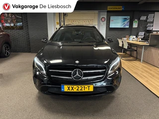 Mercedes-Benz GLA 2015 - 200 Edition 1/pano/night pakket/navi/pdc/led/cruisec/afn trekhaak afbeelding 2 miniatuur