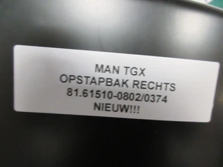 MAN TGX - / TGS 81.61510-0802 / 0374 OPSTAPBAK NIEUW! afbeelding 2 miniatuur