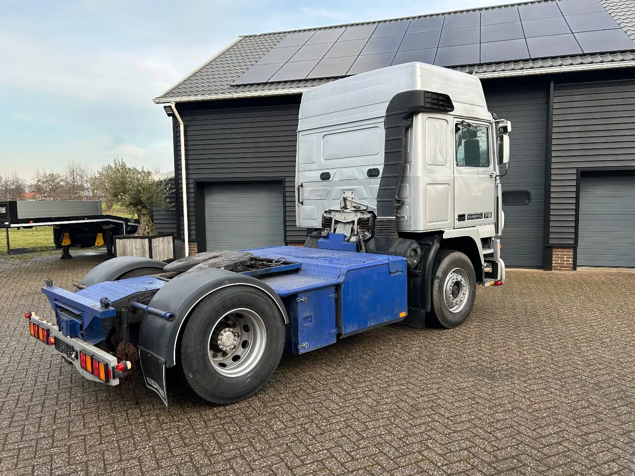 Volvo F 16.505 1992 - hp | 4x2 | AIR SUSPENSION | 1992 | GLOBETROTTER | image 6