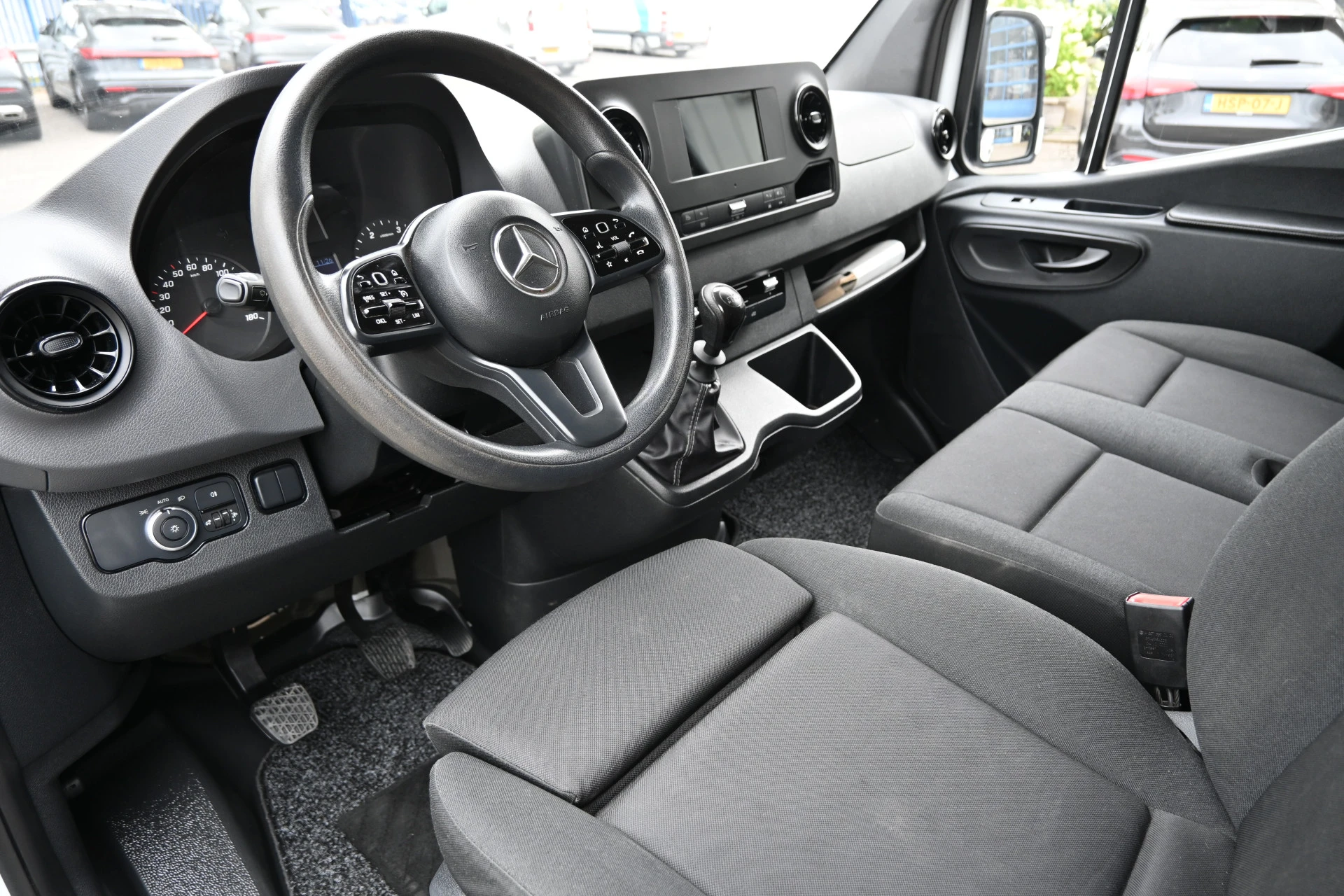 Mercedes-Benz Sprinter 2022 - 315 CDI L2H2 RWD afbeelding 5