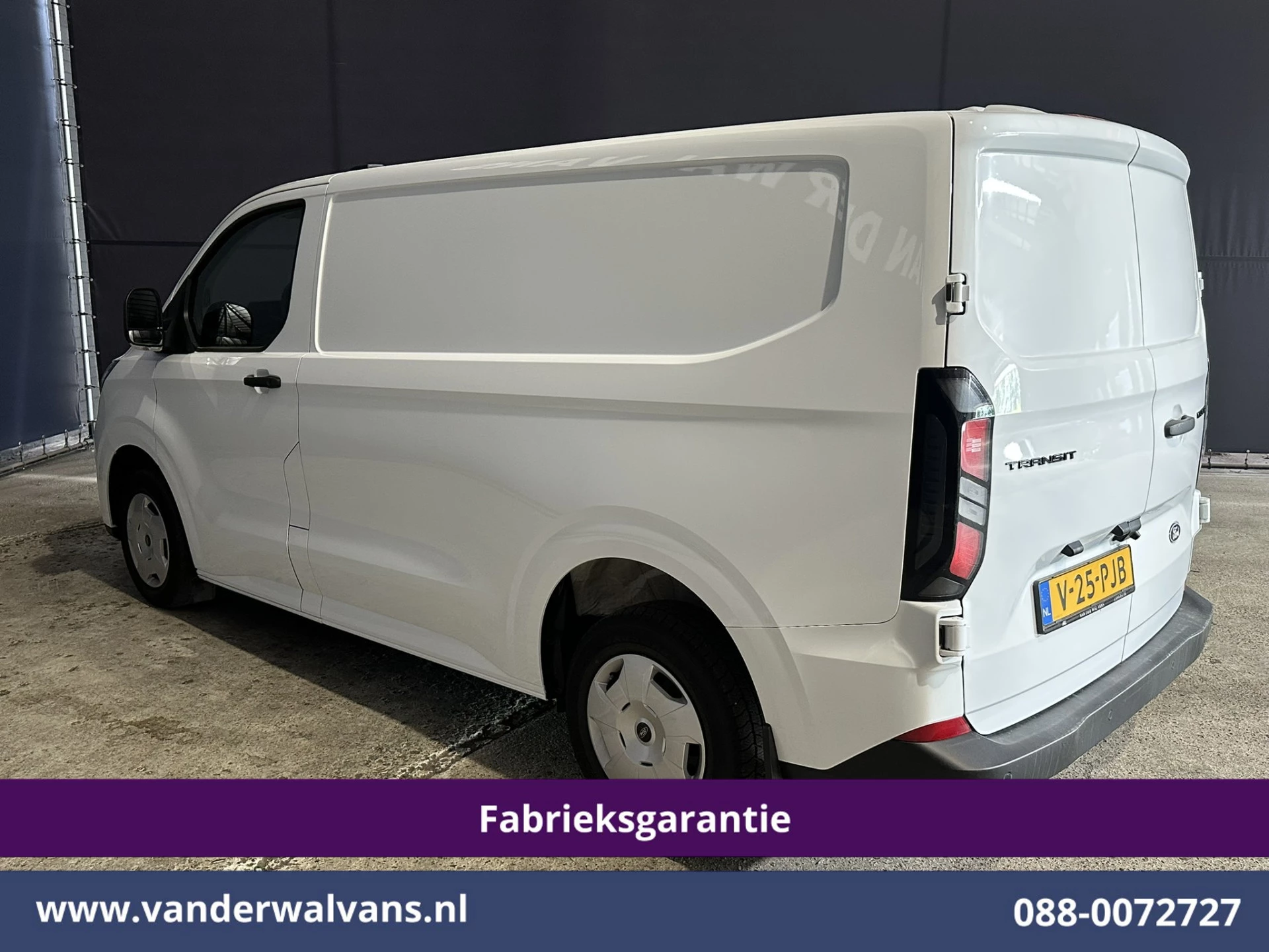 Ford Transit Custom 2024 - 2.0 TDCI L1H1 Fabrieksgarantie Euro6 Airco | Camera | LED | Apple Carplay | Cruisecontrol zdjęcie 10