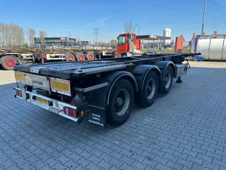 Van Hool N/A 2000 - 20FT/30FT ADR (EX/II, EX/III, FL, OX, AT) / SAF / drum / liftaxle / NL-Chassis bild 3