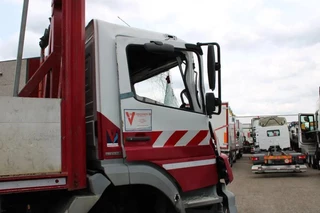 Mercedes-Benz Axor 2010 - N/A image 13