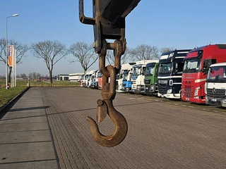 Mercedes-Benz N/A 2015 - AROCS 1851 image 17
