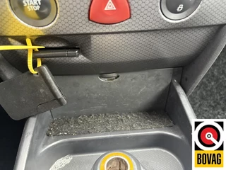 Renault Mégane 2005 - 1.6-16V Privilège Luxe APK tot 07-2027 obrazek 18