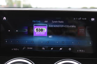 Mercedes-Benz GLB 2022 - 200 AUT7 Luxury Line LEDER SFEER WIDESCREEN TREKHAAK image 18