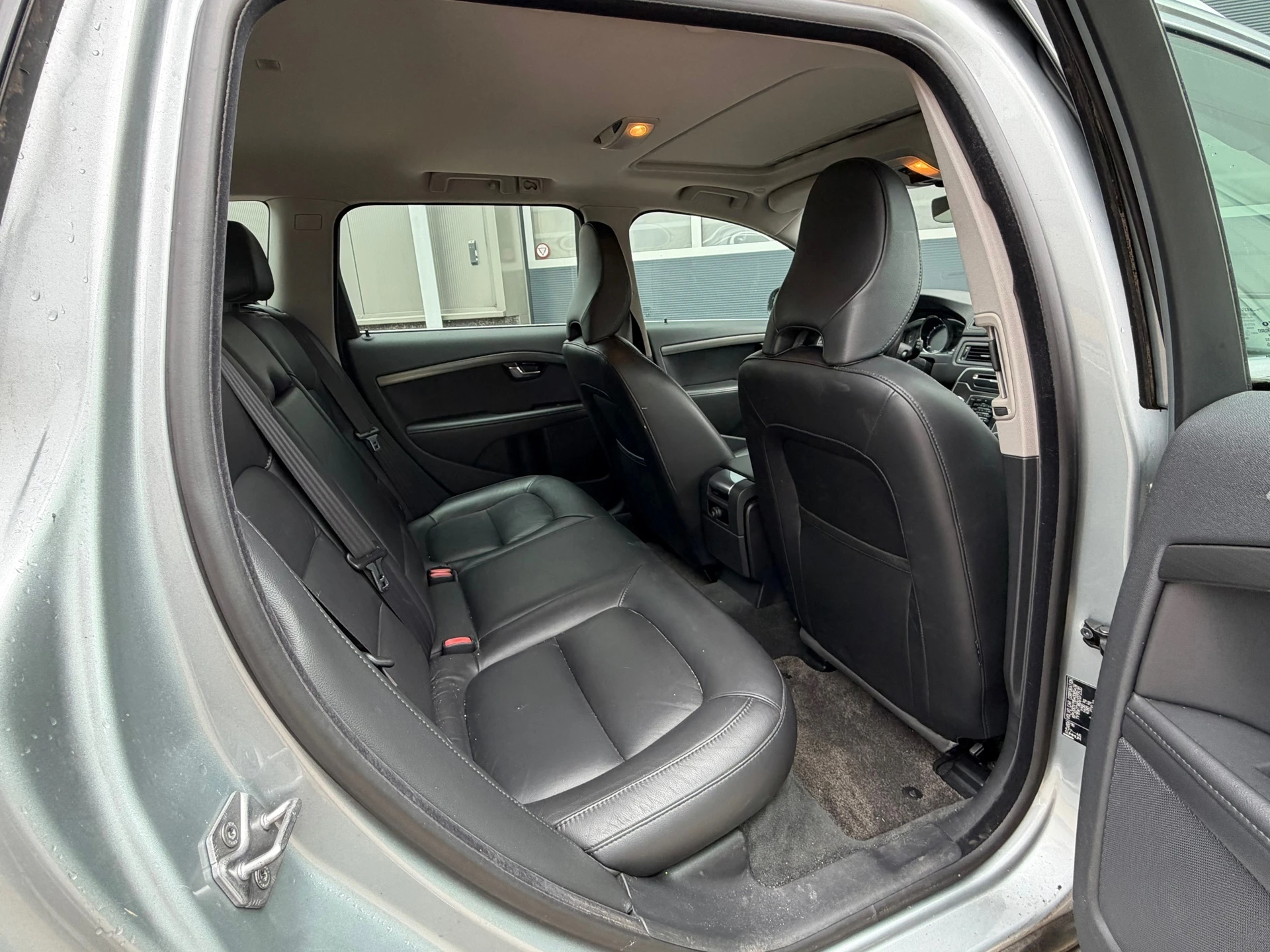 Volvo V70 2016 - 2.0 D4 Polar+ bj.2016 Autom|Navi|Leder|Trekh|Nap. afbeelding 12
