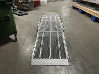 FEAL Rolstoeloprijplaat - Laadklep oprijplaat dubbel opvouwbaar - bgr 37-3 bild 7