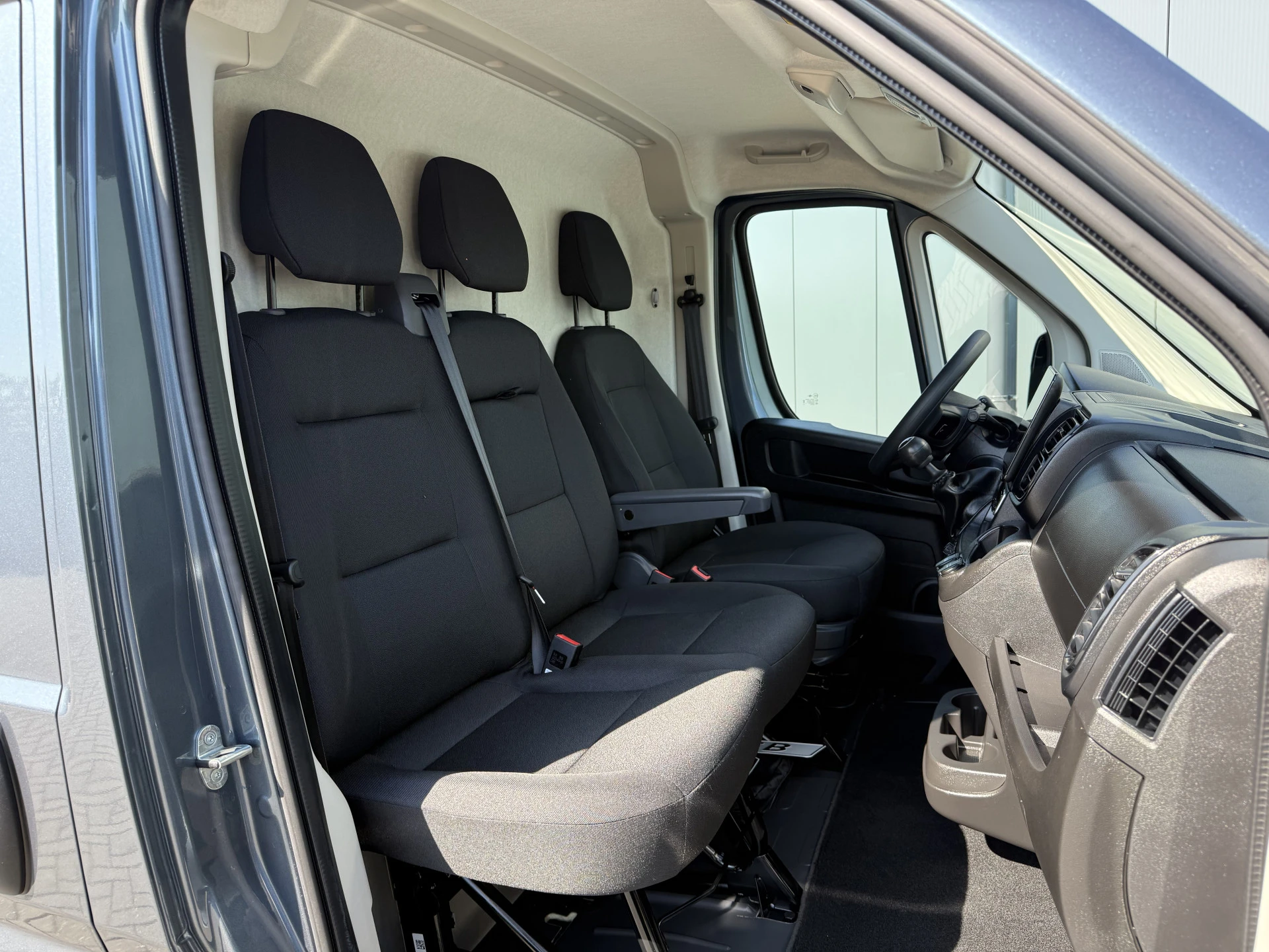 Opel Movano 2024 - 2.2D 120 PK / L2H2 / ** NIEUW BPM VRIJ ** / TREKHAAK / CAMERA / 3-ZITS / ECC / LED / CRUISE / LANE ASSIST afbeelding 6