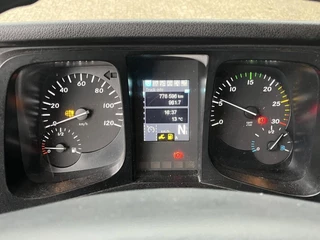 Mercedes-Benz Antos 1827 2015 - N/A obrazek 12