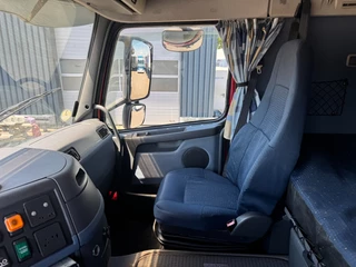 Volvo FH 2006 - 440 6x2 30T VDL Haakarm APK 10-2026 image 23