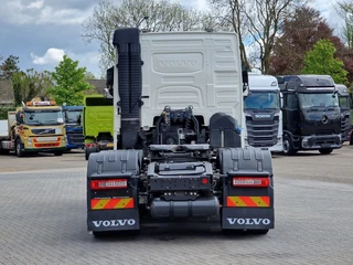 Volvo FH 2020 - 13.500 6x2/4 Low roof - MA chassis - PTO/Hydraulic - Full air afbeelding 6