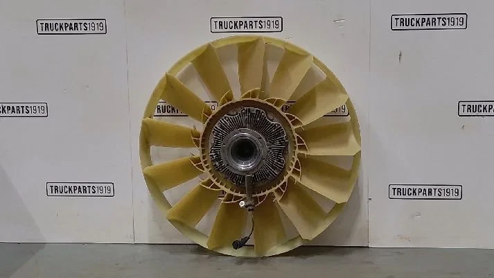Behr - HELLA SERVICE Cooling System Visco koppeling MB MP4 afbeelding 2