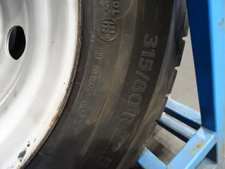 - Geen producent - N/A - CONTINENTAL 315/80 obrazek 2
