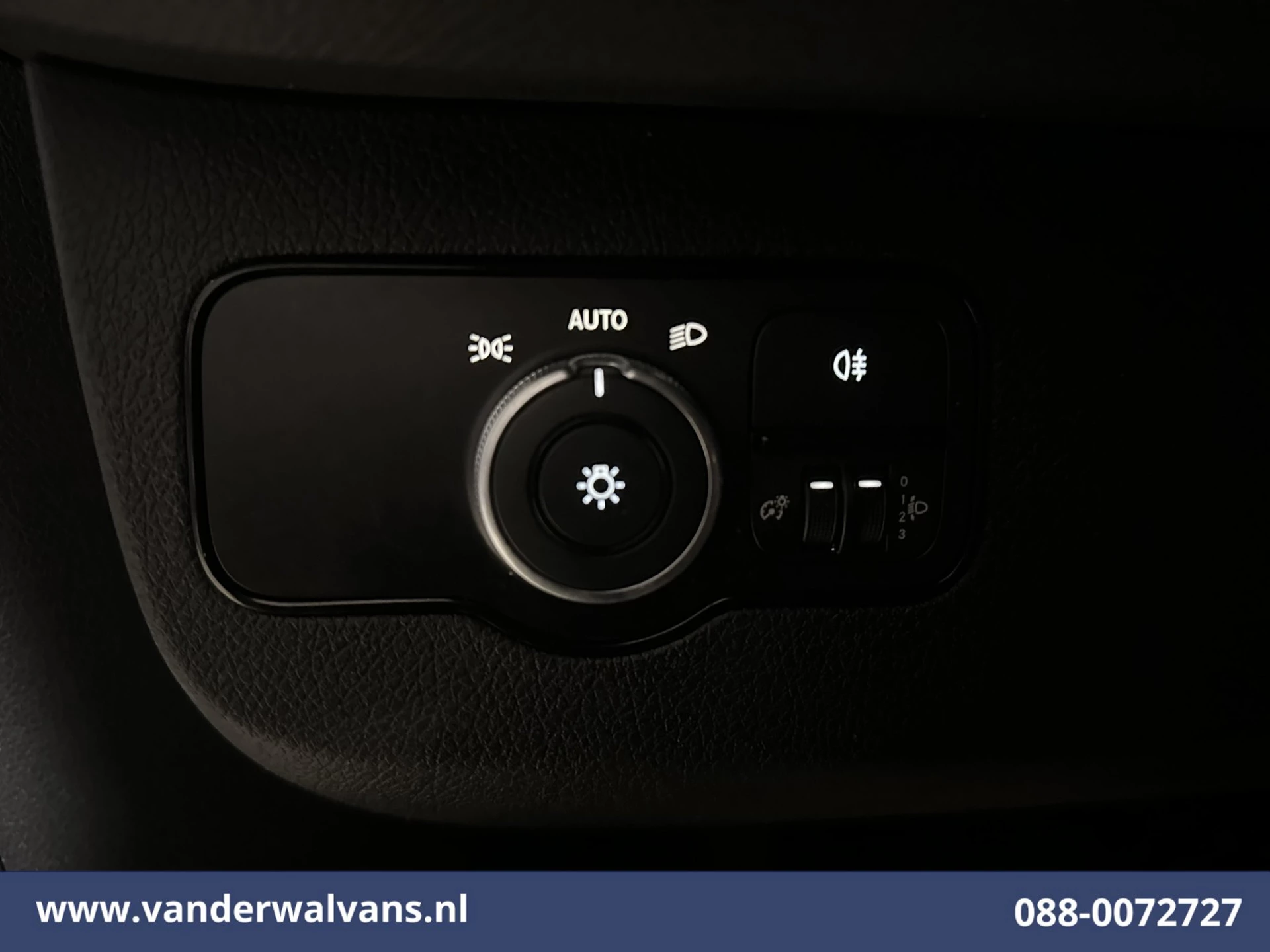 Mercedes-Benz Sprinter 2021 - 317 CDI 170pk L3H2 Euro6 Airco | Apple Carplay | Android Auto | Trekhaak obrázek 12