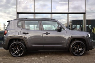 Jeep Renegade 2025 - 4XE HYBRID SUMMIT / LEDER / 18 inch / Apple Carplay изображение 14