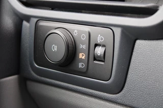 Ford Transit Custom 2024 - 320 2.0 TDCI L2H1 Trend 136pk - Carplay - Android - LED koplampen - Stoelverwarming - 70l tank - Rijklaar image 20