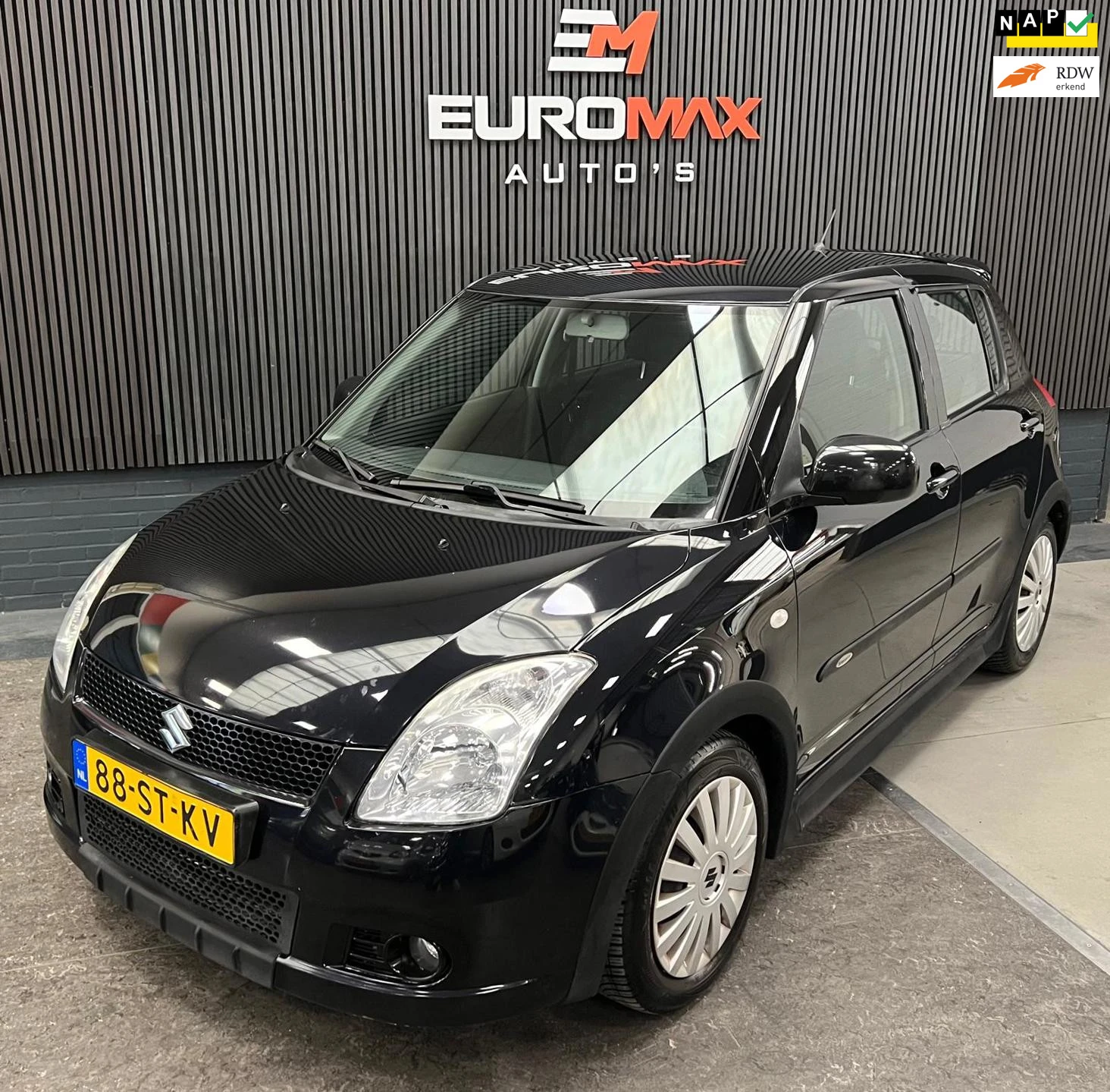 Suzuki Swift 2006 - 1.3 Shogun NAP - Airco - Elektr. Raam afbeelding 1