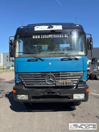 Mercedes-Benz Actros 2001 - 4143 imagen 8