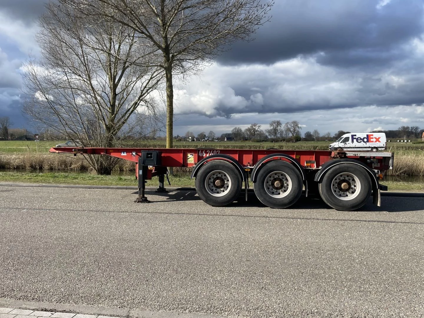 Van Hool Tankcontainerchassis 2006 image 1