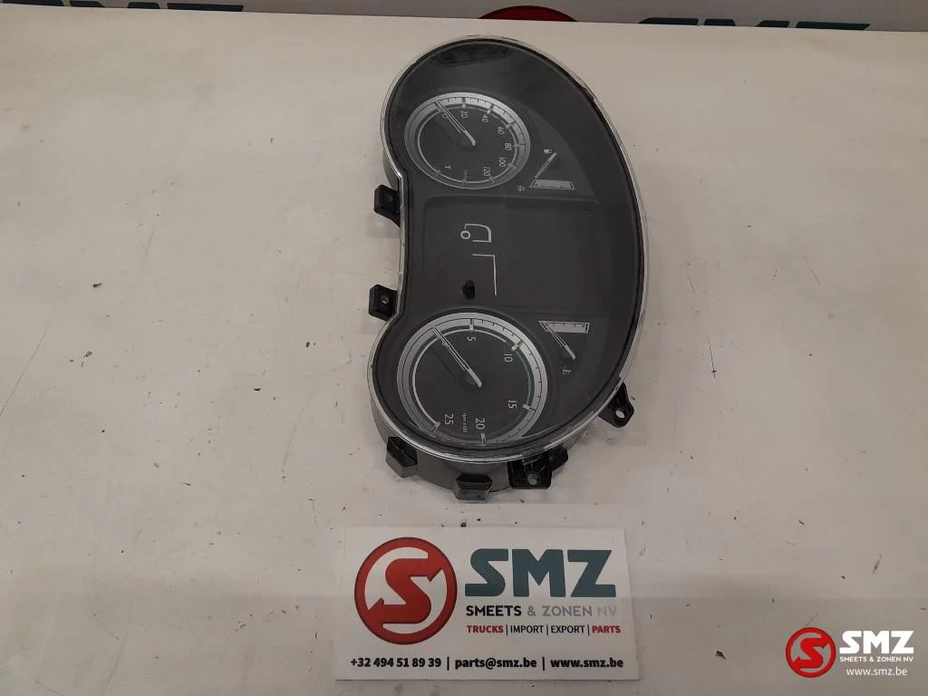 DAF 2016 - Occ instrumentenpaneel DAF afbeelding 3